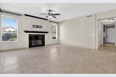 4302 E Mossman Road, Phoenix, AZ 85050 - Photo 13