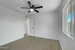 687 N Jackson St, Chandler, AZ 85225 - Photo 17