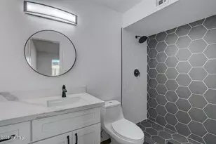 687 N Jackson St, Chandler, AZ 85225 - Photo 21