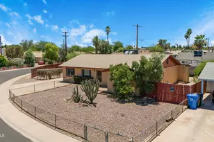 7917 W Flower St, Phoenix, AZ 85033 - Photo 3