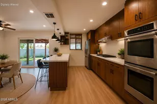 7917 W Flower St, Phoenix, AZ 85033 - Photo 17