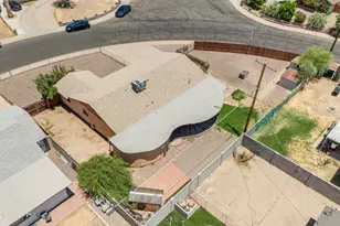 7917 W Flower St, Phoenix, AZ 85033 - Photo 25