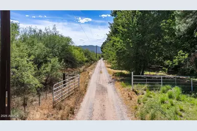 4000 W Mahoney Road #1, Camp Verde, AZ 86322 - Photo 3