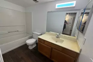 10610 S 48th St, Phoenix, AZ 85044 - Photo 9