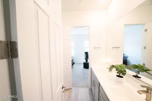 29366 N 136th Ln, Peoria, AZ 85383 - Photo 33
