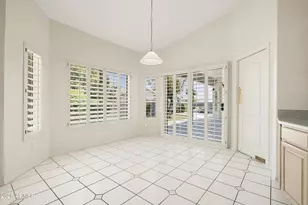 1702 E Sheena Dr, Phoenix, AZ 85022 - Photo 11