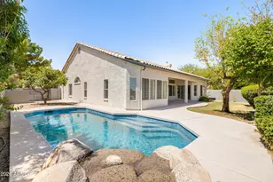 1702 E Sheena Dr, Phoenix, AZ 85022 - Photo 37