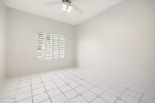 1702 E Sheena Dr, Phoenix, AZ 85022 - Photo 25