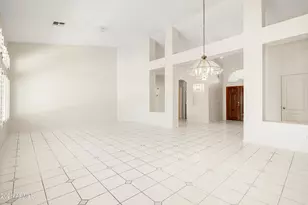 1702 E Sheena Dr, Phoenix, AZ 85022 - Photo 9