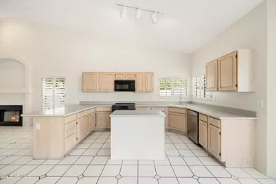 1702 E Sheena Drive, Phoenix, AZ 85022 - Photo 13