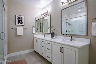 5250 E Deer Valley Dr, Phoenix, AZ 85054 - Photo 37