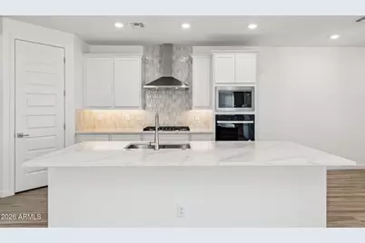 27464 N 69th Lane, Peoria, AZ 85383 - Photo 9