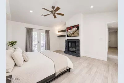7116 E Jenan Drive, Scottsdale, AZ 85254 - Photo 39