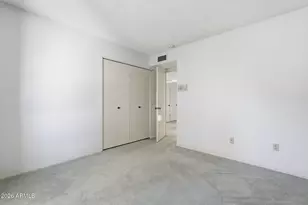 3217 E Malapai Dr, Phoenix, AZ 85028 - Photo 33