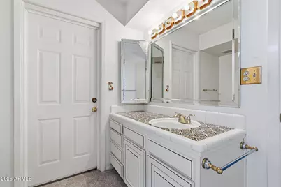 3217 E Malapai Drive, Phoenix, AZ 85028 - Photo 39