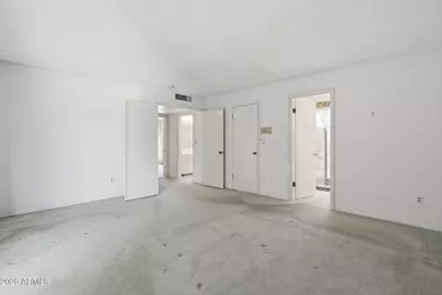 3217 E Malapai Drive, Phoenix, AZ 85028 - Photo 27
