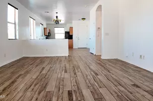 2618 W Gary Way, Phoenix, AZ 85041 - Photo 11