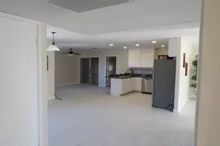 3618 W El Caminito Dr, Phoenix, AZ 85051 - Photo 5