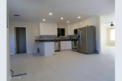 3618 W El Caminito Drive, Phoenix, AZ 85051 - Photo 3