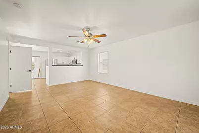 2527 E Meadow Creek Way, San Tan Valley, AZ 85140 - Photo 3