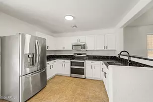 2527 E Meadow Creek Way, San Tan Valley, AZ 85140 - Photo 5