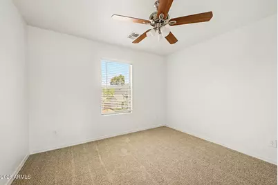 2527 E Meadow Creek Way, San Tan Valley, AZ 85140 - Photo 15