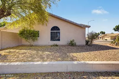 10415 E Capri Avenue, Mesa, AZ 85208 - Photo 5