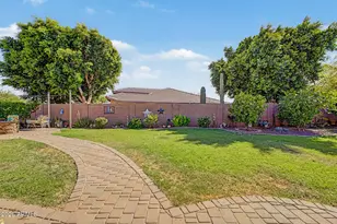 10415 E Capri Ave, Mesa, AZ 85208 - Photo 31