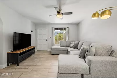 1449 E Highland Avenue #3, Phoenix, AZ 85014 - Photo 5
