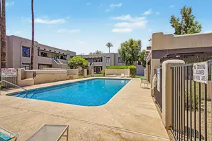 1449 E Highland Ave, Phoenix, AZ 85014 - Photo 23