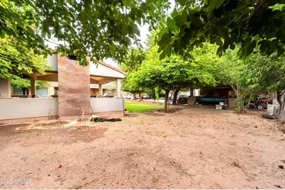 2311 N 104th Drive, Avondale, AZ 85392 - Photo 35