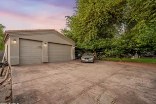2311 N 104th Dr, Avondale, AZ 85392 - Photo 27