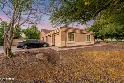 2311 N 104th Drive, Avondale, AZ 85392 - Photo 7
