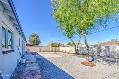 4129 N 49th Drive, Phoenix, AZ 85031 - Photo 41