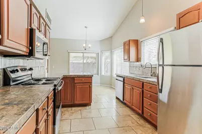 1033 N Nielson Street, Gilbert, AZ 85234 - Photo 11