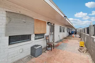 2223 E Roosevelt St, Phoenix, AZ 85006 - Photo 33
