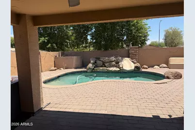 2221 N 94th Avenue, Phoenix, AZ 85037 - Photo 11