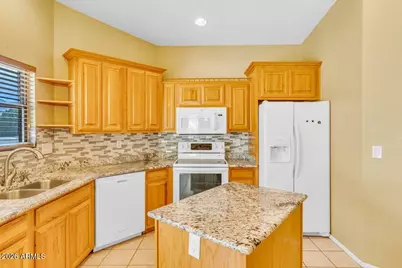 2930 S Sun Crest Drive, Sierra Vista, AZ 85650 - Photo 11