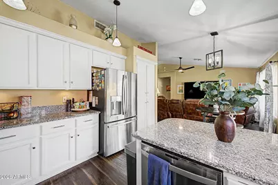14800 W Elko Court, Surprise, AZ 85374 - Photo 13
