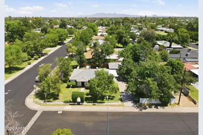6 N Fraser Drive E, Mesa, AZ 85203 - Photo 3