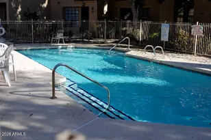 1025 E Highland Ave, Phoenix, AZ 85014 - Photo 3