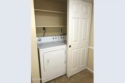 1025 E Highland Avenue #Unit 12, Phoenix, AZ 85014 - Photo 11