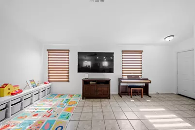 10809 W Joblanca Road, Avondale, AZ 85323 - Photo 9