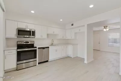 3316 E Helena Drive, Phoenix, AZ 85032 - Photo 3