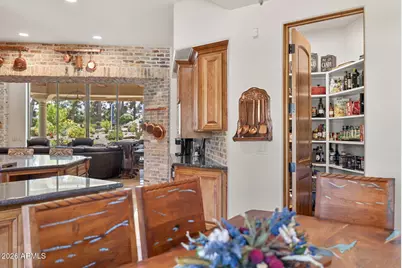 7 E Oakwood Hills Drive, Chandler, AZ 85248 - Photo 29
