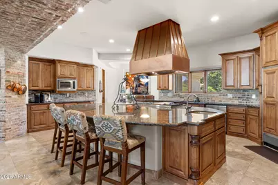 7 E Oakwood Hills Drive, Chandler, AZ 85248 - Photo 27