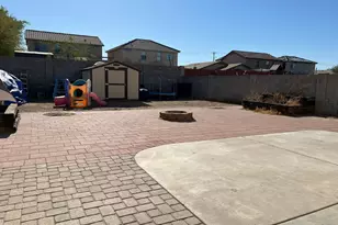 815 W Bowker St, Phoenix, AZ 85041 - Photo 29