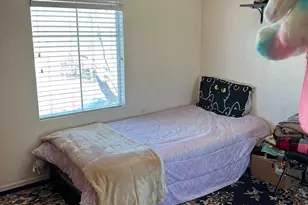 815 W Bowker St, Phoenix, AZ 85041 - Photo 15