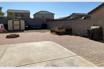 815 W Bowker Street, Phoenix, AZ 85041 - Photo 25