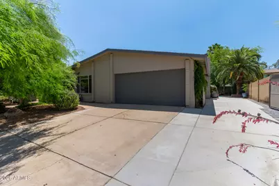 1347 W Lobo Avenue, Mesa, AZ 85202 - Photo 3
